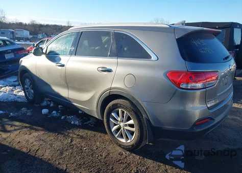 2017 Kia Sorento 2.4L Lx z USA, uszkodzony, nr VIN 5XYPG4A36HG255364